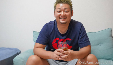 blc113 pornostar nackt fotos