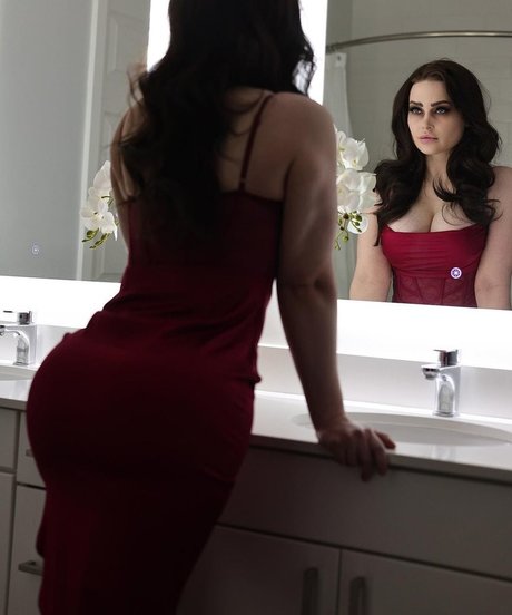 Niece Waidhofer pornostar schöne foto