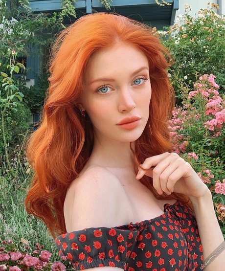 lesben strapon onlyfans nacktheit akt galerien