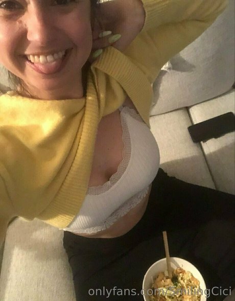 smilingcici xxx exklusive foto