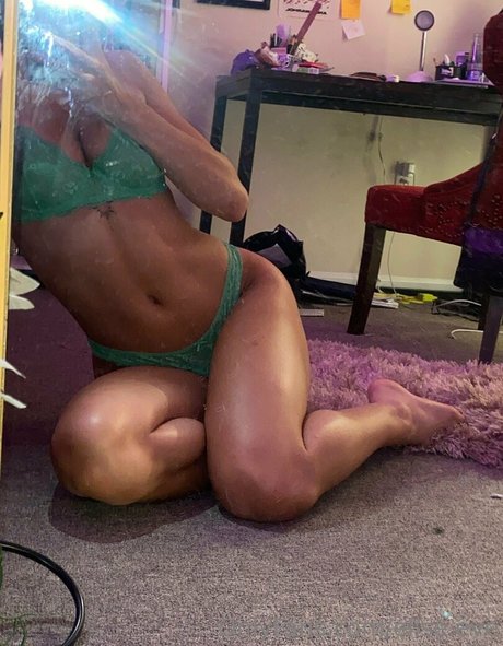 kniebeugenreiten nur fans perfekte sex foto