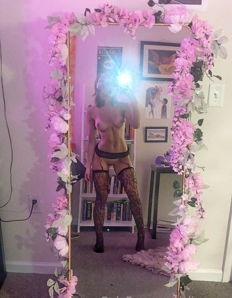 elise eve schauspielerin perfekte bild