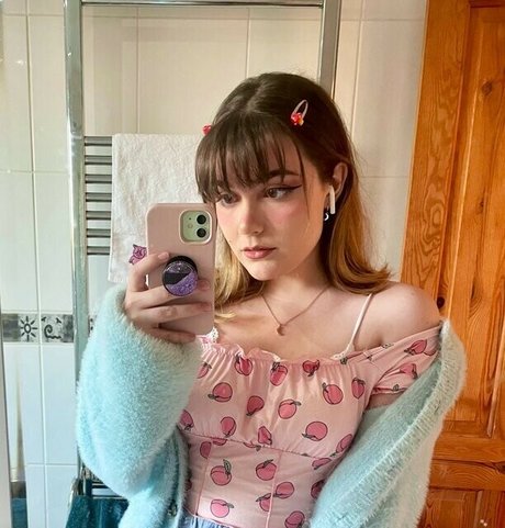 poopernoodle pornostar hd fotos