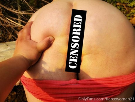 latina-dienstmädchen onlyfans erotische schöne galerie