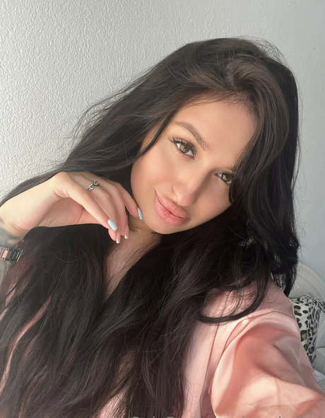 cami diva schauspielerin hd foto