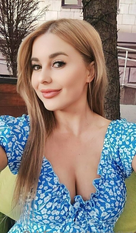 cami diva top nackte bilder