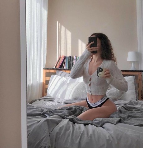 deepthroat teen onlyfans schöne top bild