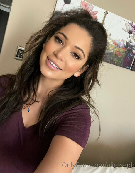 AliRosePB erwachsene heiße galerien