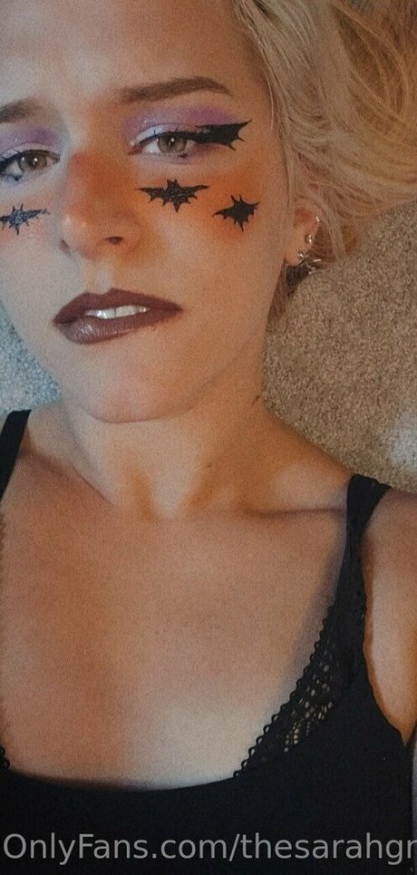 The Sarah Gracie hübsche porno foto