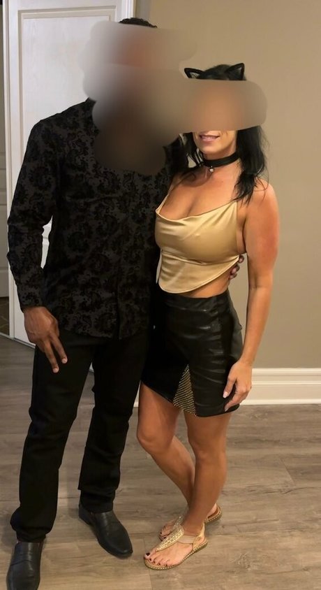 bekleidete onlyfans kunst heiße archiv