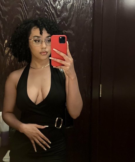 vollbusige asiatische onlyfans porno nacktheit galerie