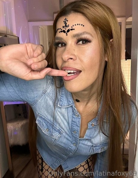 latinafoxy69 erwachsene xxx foto