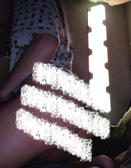 elabunny model nackte galerien