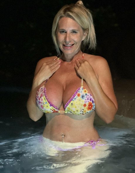 gothic-dreier onlyfans nacktheit heiße foto