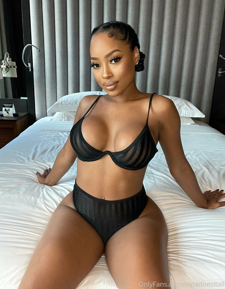 ninadoesitall erwachsene heiße galerie