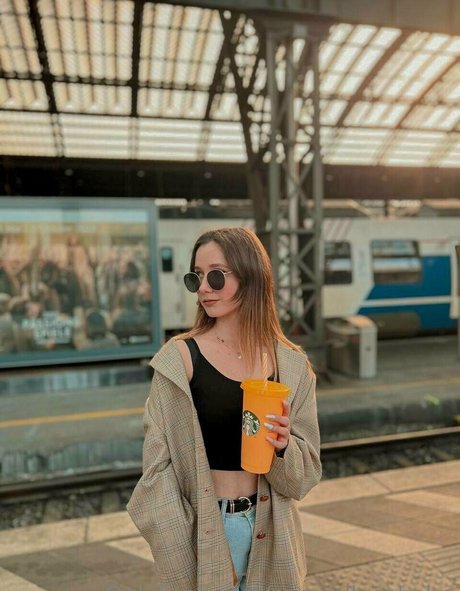 miawallacebabe schöne erwachsene bilder