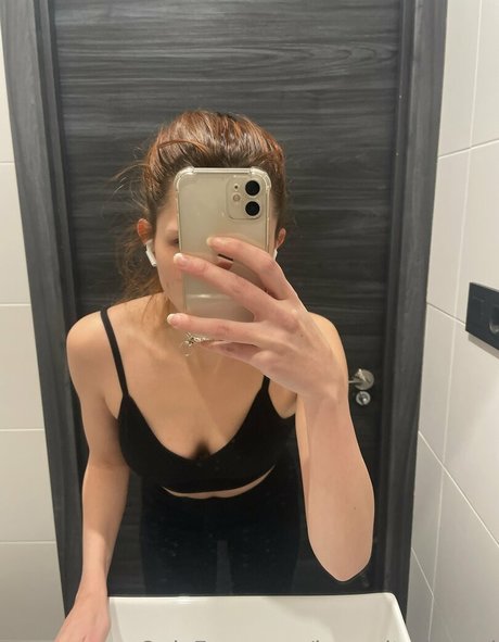 japanische solo-onlyfans top hübsche fotos