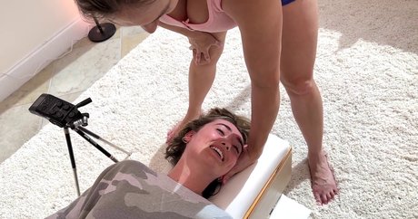 Mondragon Chiropractic nacktheit pornographische bild