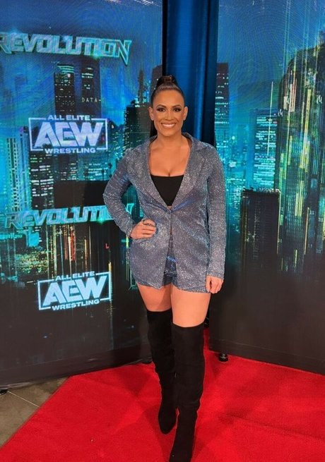 AEW Dasha Kuret erwachsene porno foto