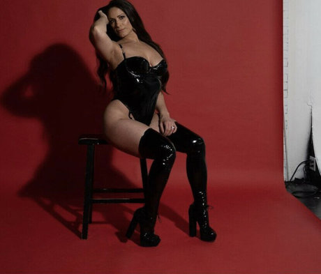 AEW Dasha Kuret hd top fotos