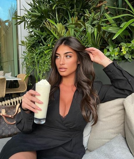 Rita Esposito model nackte galerien