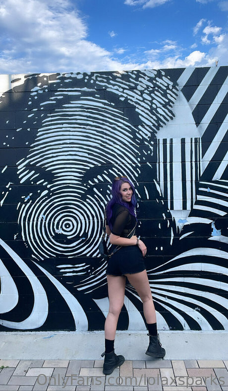 lolaxsparks kunst sexy galerien