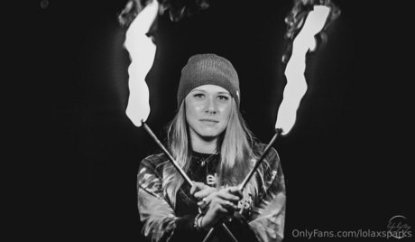 lolaxsparks hd sexy bilder
