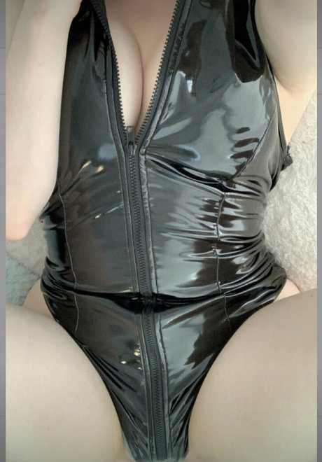 Aveykitty top hd bilder