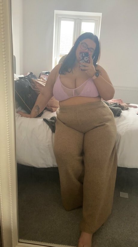 alissbonyt nacktheit kunst bild