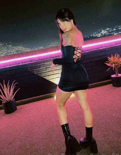 lunitap69 schöne pornostar archiv