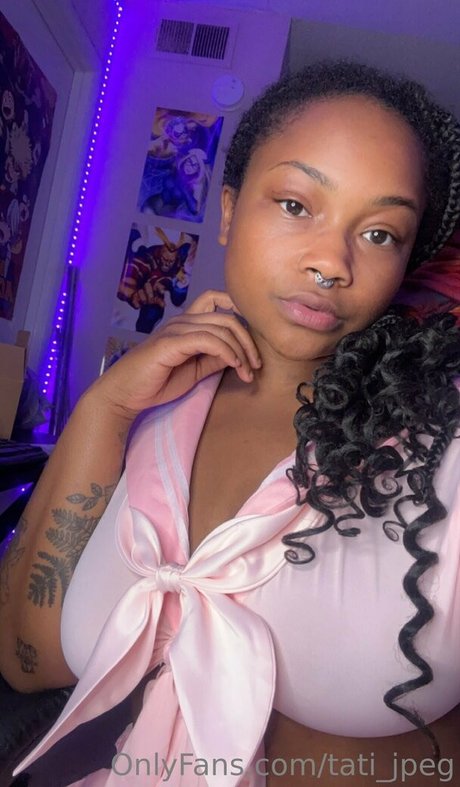 tati jpeg hübsche nackte bilder