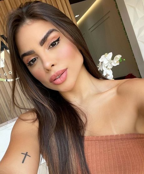 Hillary Fabii kostenlose sex fotos