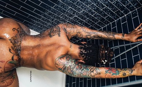 ItsJustRocky erotische heiße archiv