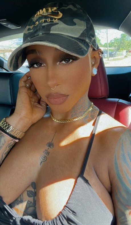 ItsJustRocky top pornografische galerie