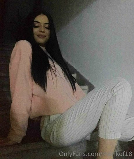 schlampe teen onlyfans exklusive akt bilder