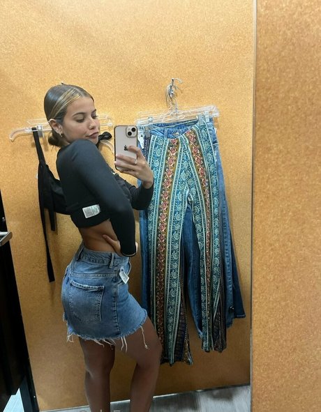 champagneemm kunst nackte bild