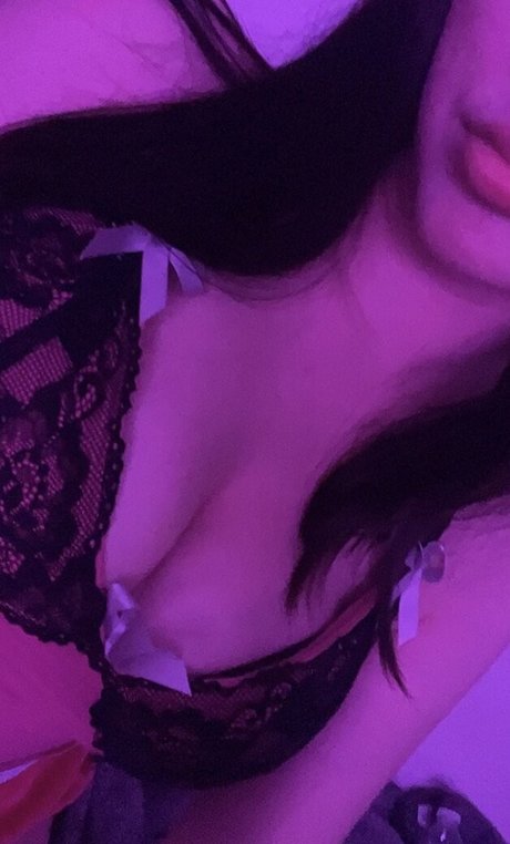 iloveglitt3r hd exklusive bild