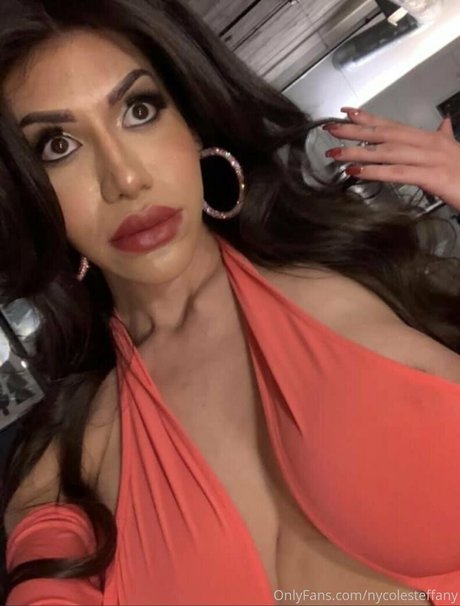 vollbusige ebenholz-onlyfans heiße porno bilder