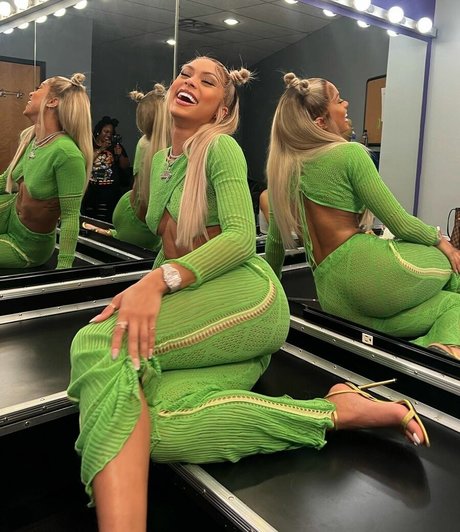 Jilly Anais hd heiße foto