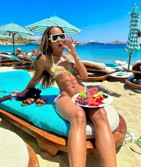 Jilly Anais model akt archiv