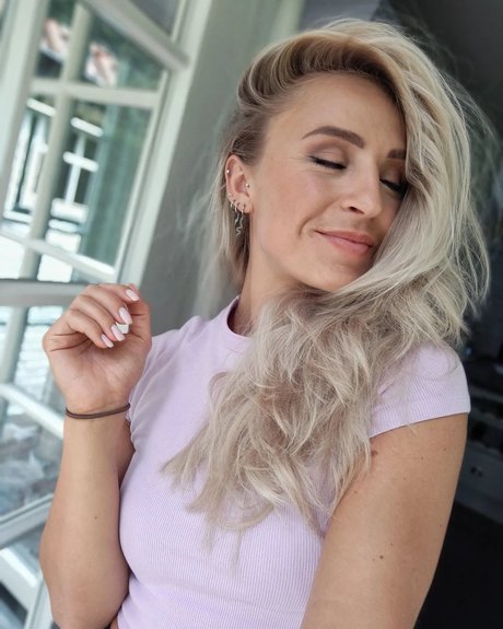 Larissa Van Meerten erotische beste fotos