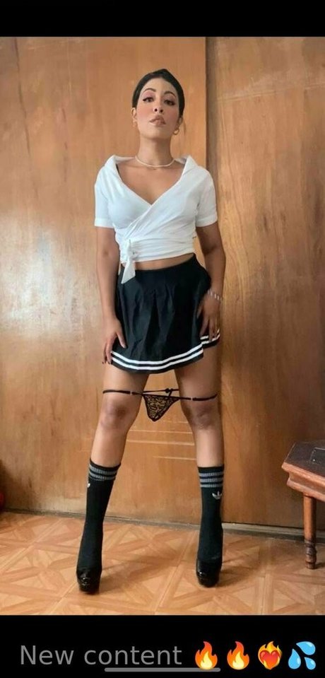 isisbisexual model foto