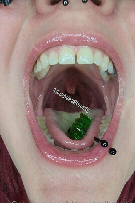 blemishedbeauty hübsche top archiv