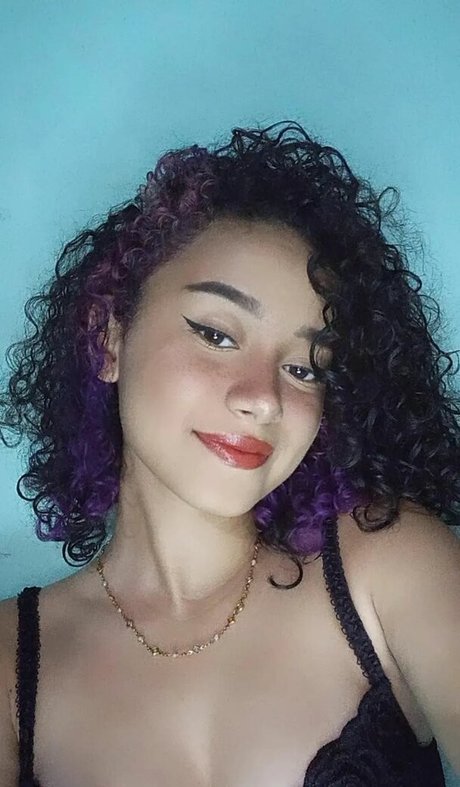 Sah Santtos_ nackt kostenlose bild