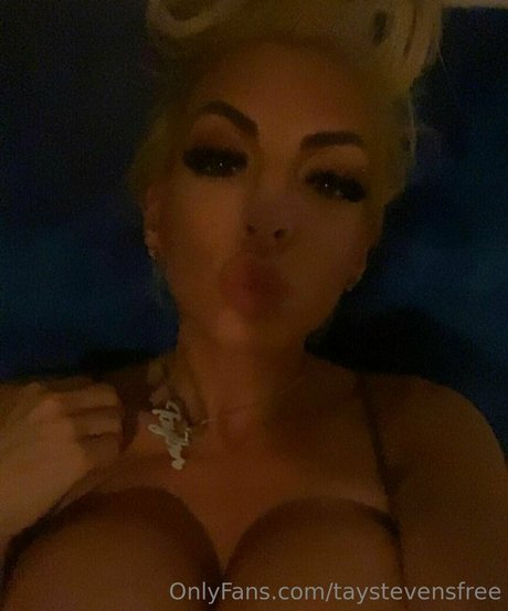 taystevensfree nackte pornostar bild