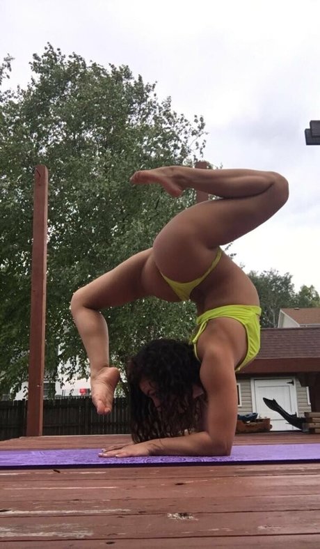 flexiblefun pornostar nackten bild