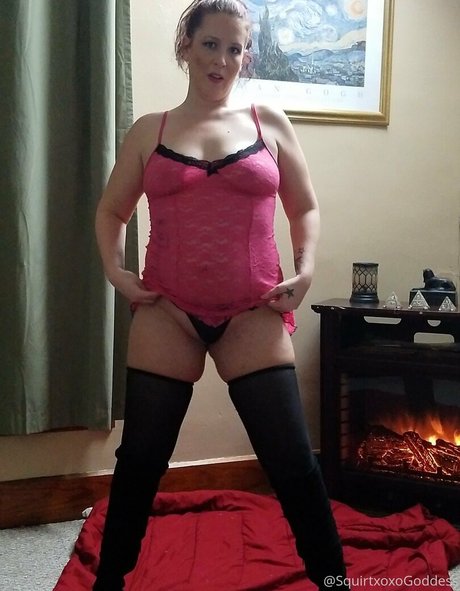 naughtyxnoelle kunst pornografische galerien