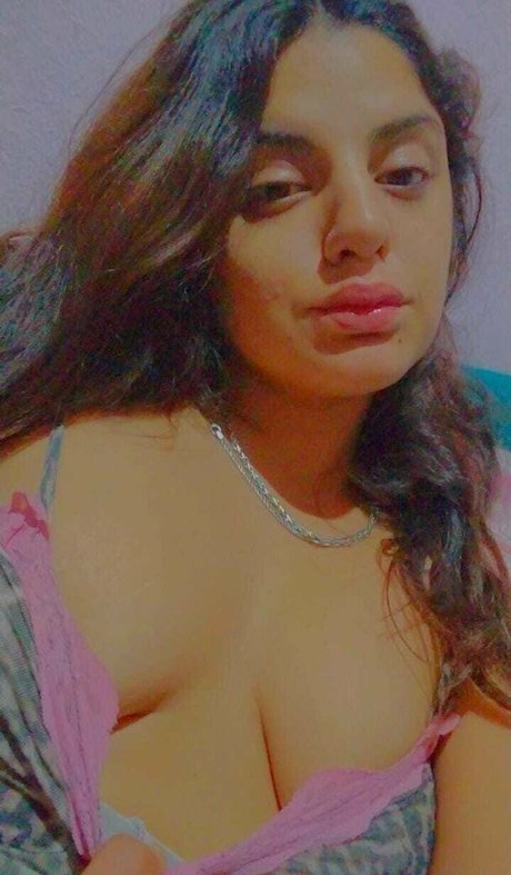 viperlatina erwachsene nackt bild