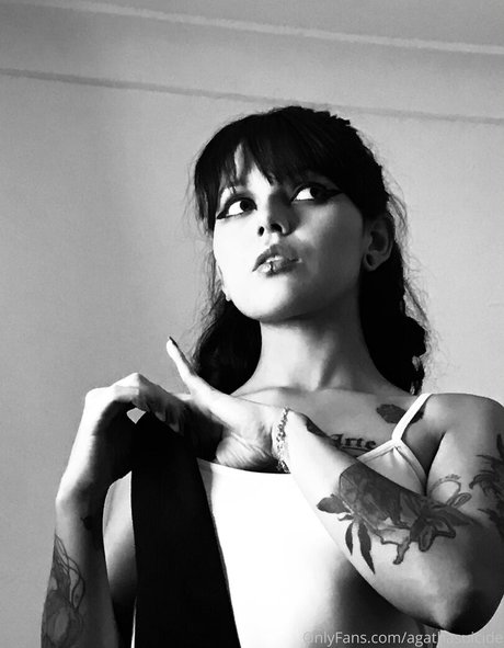 blvckchxrry sexy porno galerien