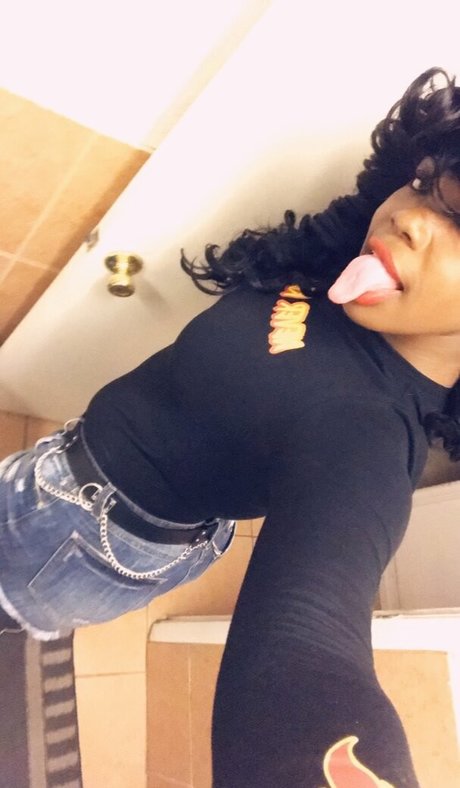 ladyluckyxxx kostenlose nackt galerien